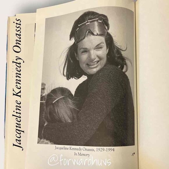 Jacqueline Kennedy Onassis 1929-1994 - Charles Lawless & The Bettmann Archive - Picture 9 of 14